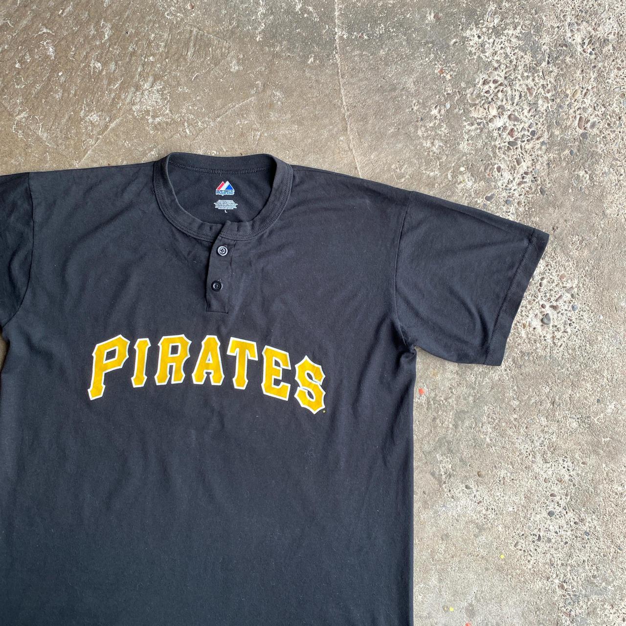 Black Majestic Pittsburgh Pirates Button Up Top - L
