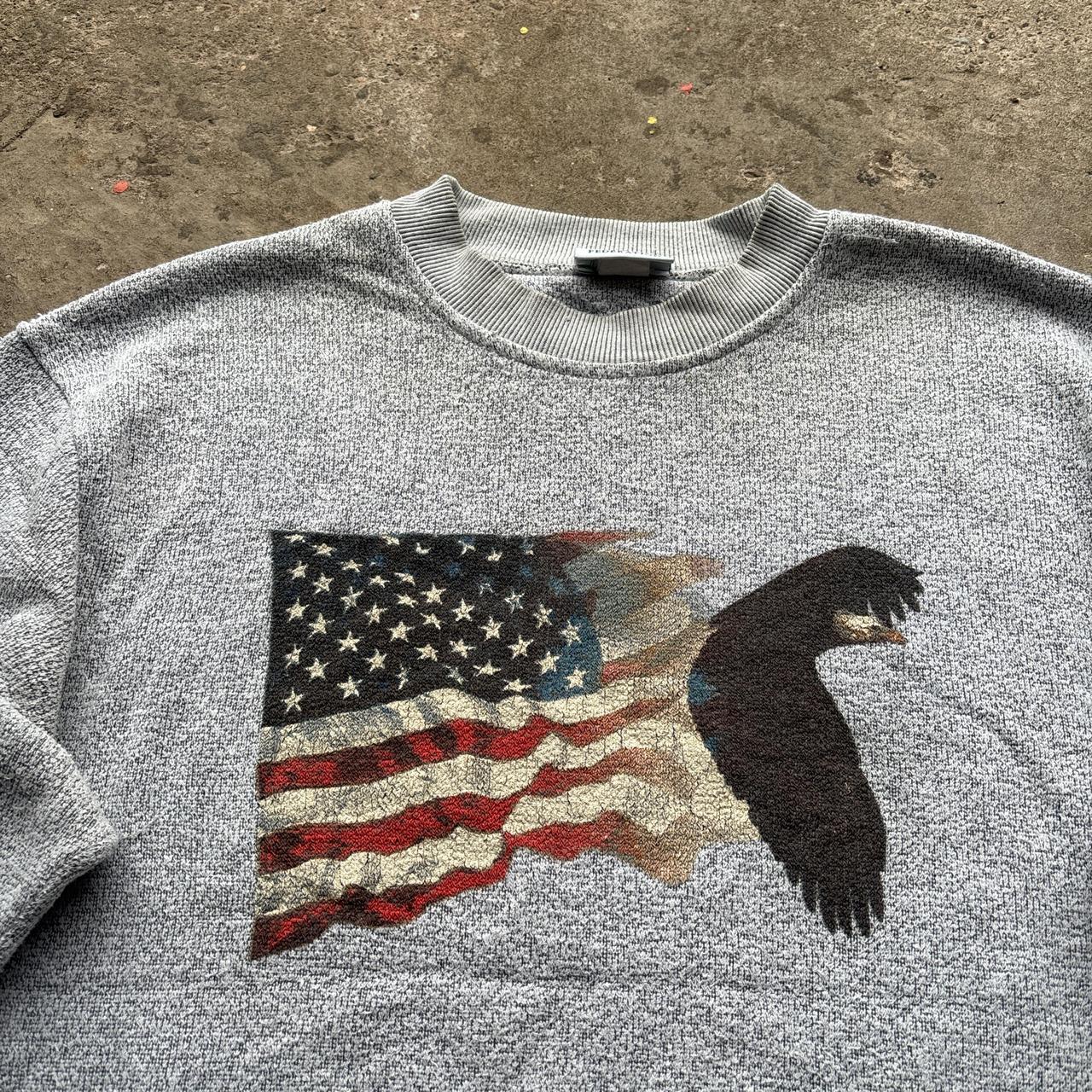 Vintage grey sweatshirt with Eagle and USA flag graphic