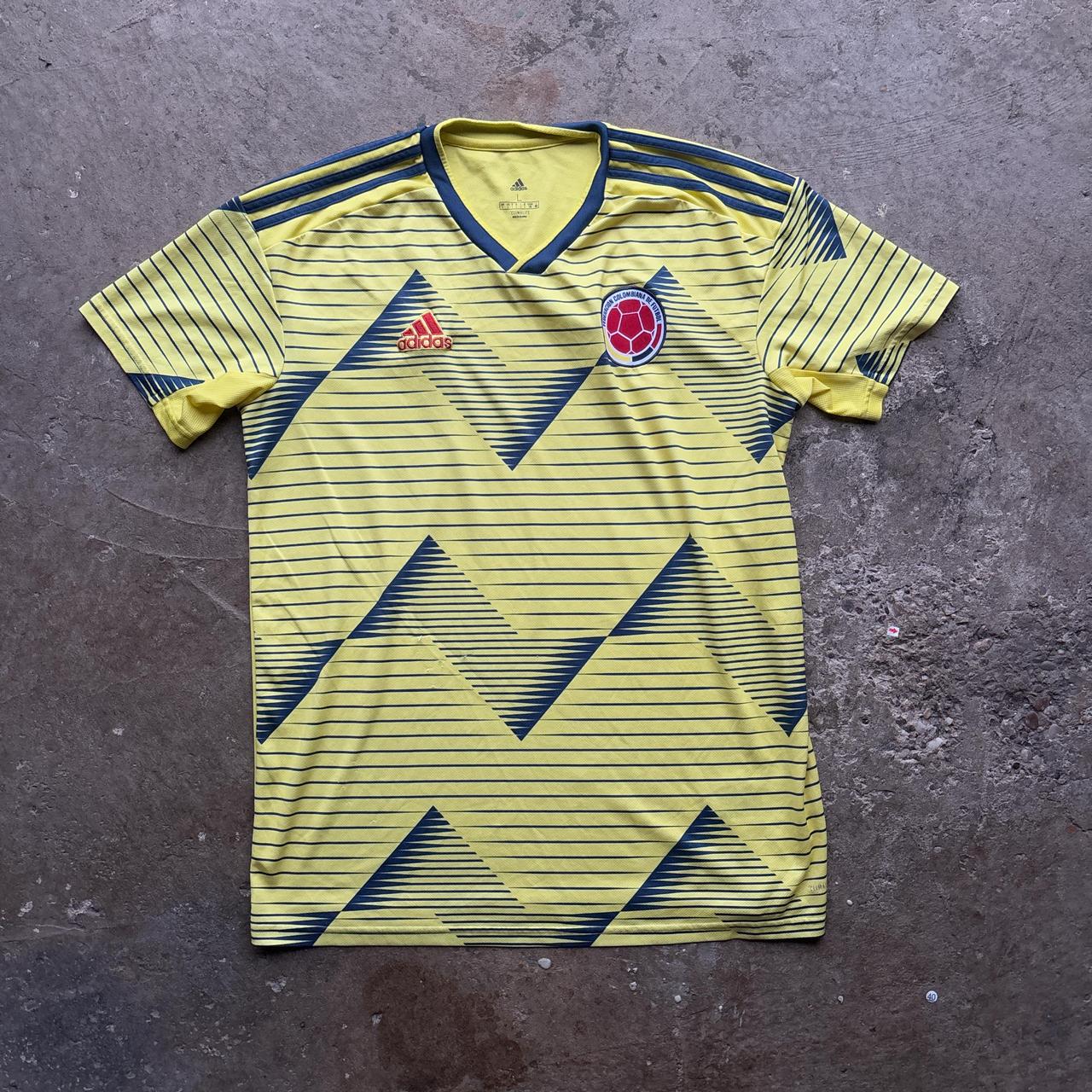 Colombia 2019/2020 home Adidas football shirt