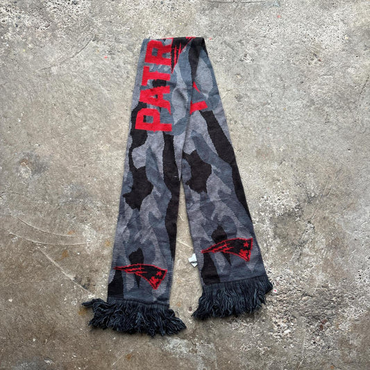 Grey and black camo New England Patriots scarf