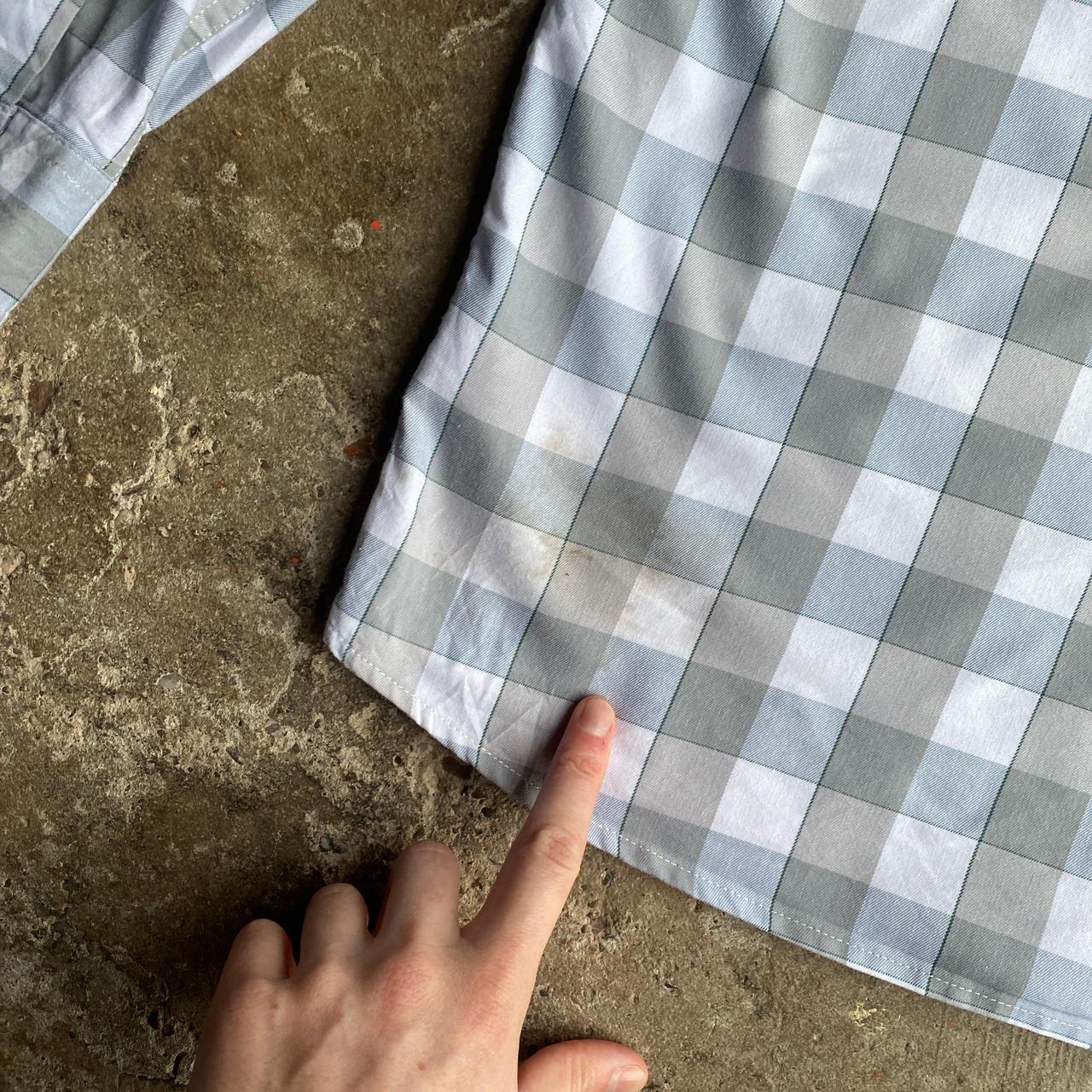 Blue & Grey Checkered Wrangler Long Sleeve Shirt - M
