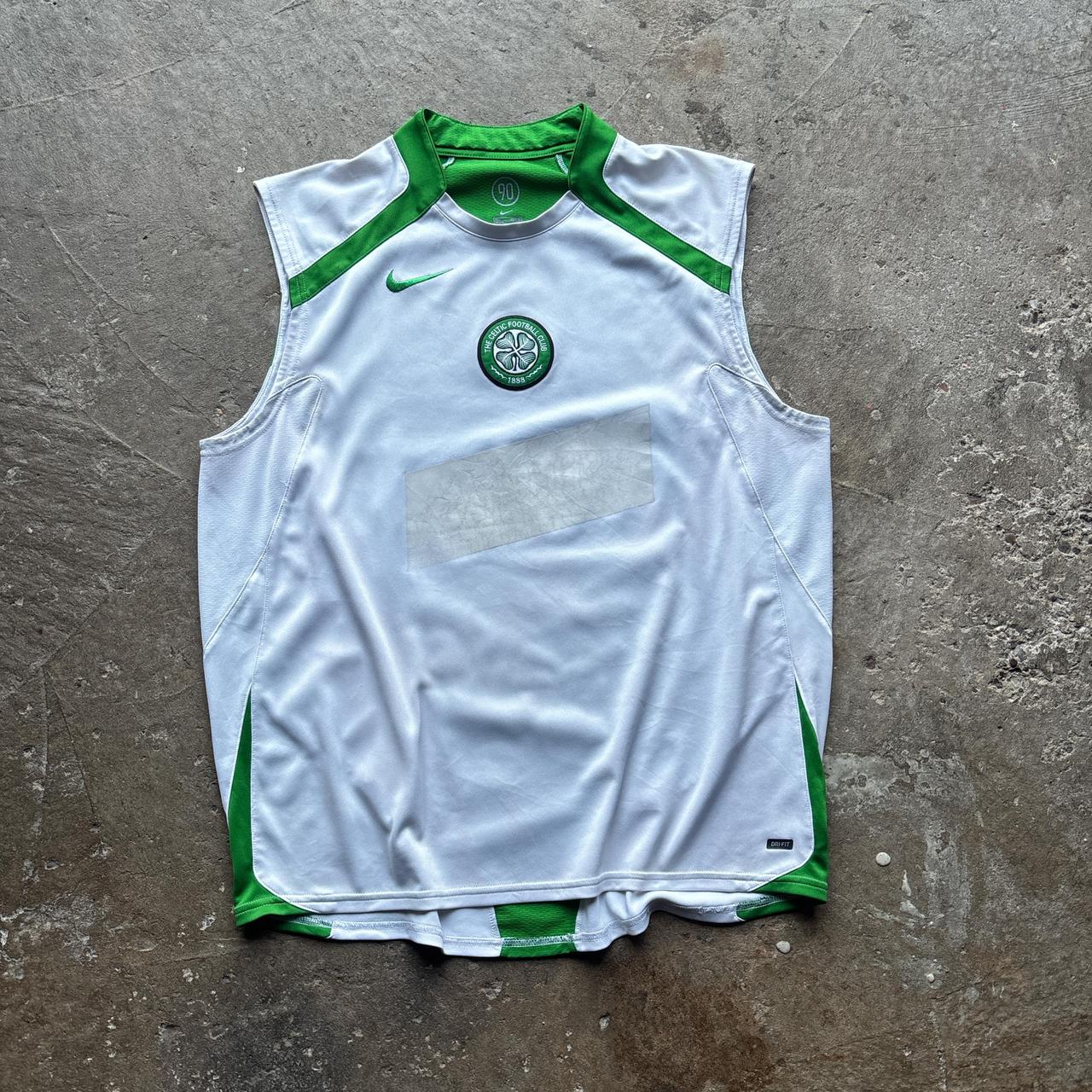 00s Celtic Nike T90 activewear vest - L