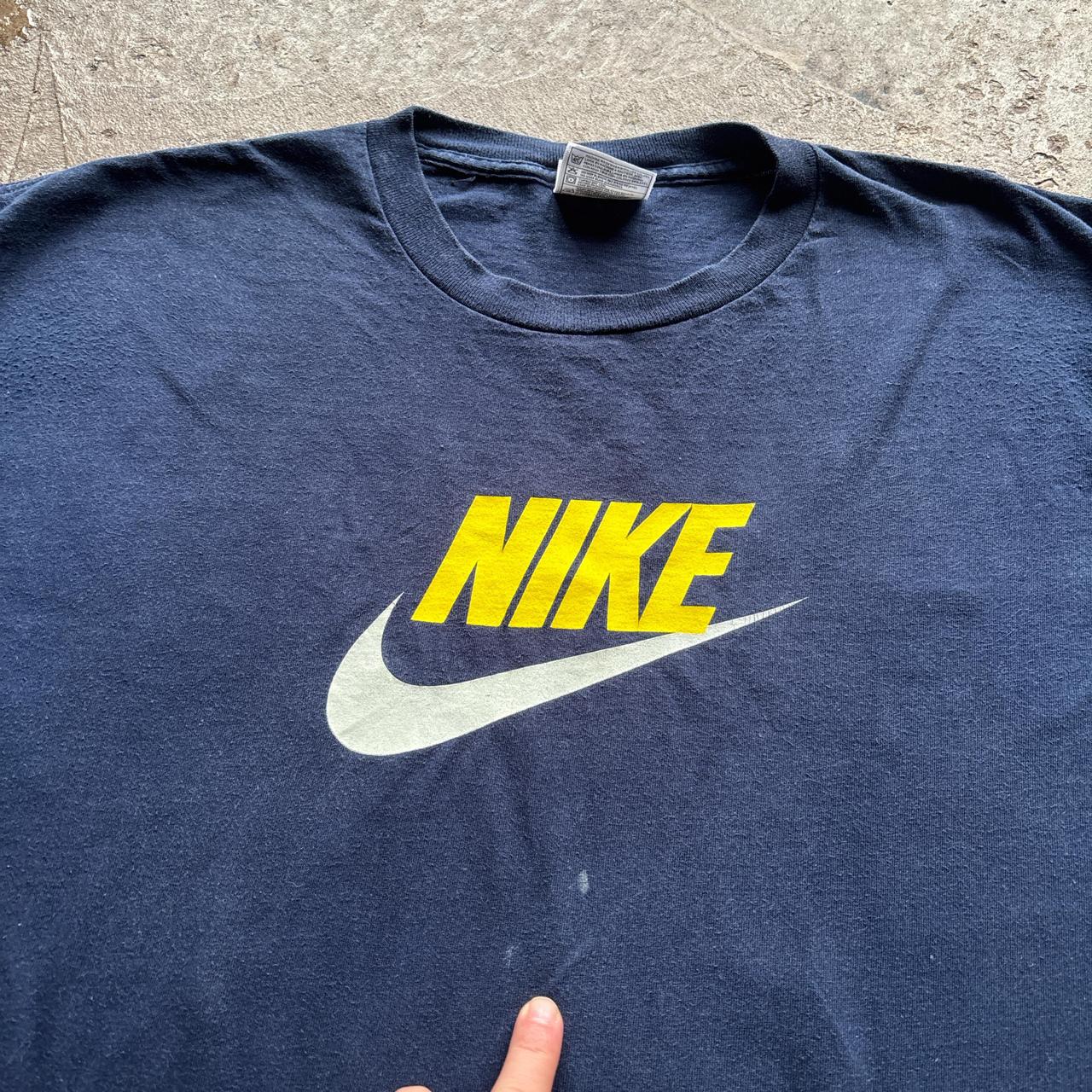 Vintage Navy Nike t-shirt - XXL