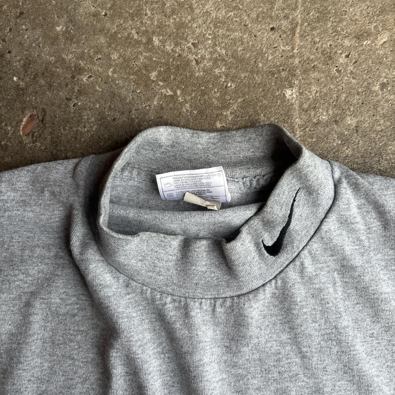 Grey Nike Long-Sleeve Mock Neck T-Shirt - XL