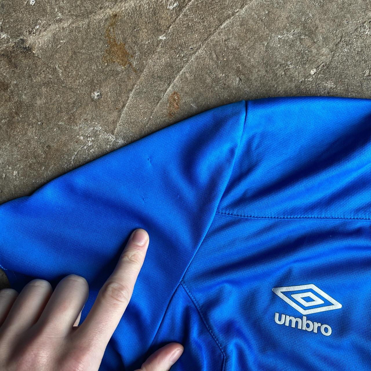 Umbro Everton 2017/18 Training Shirt - M