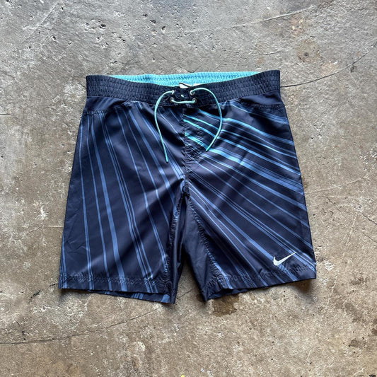 00s Navy Nike swim shorts - L