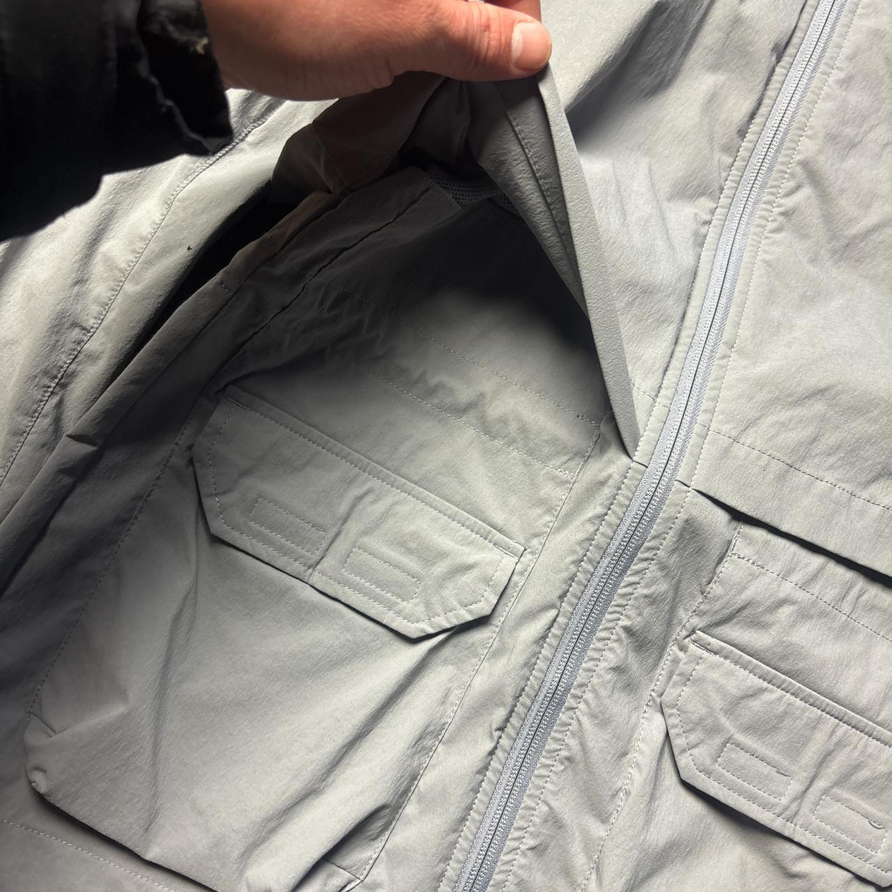 Grey The North Face activewear jacket - XS