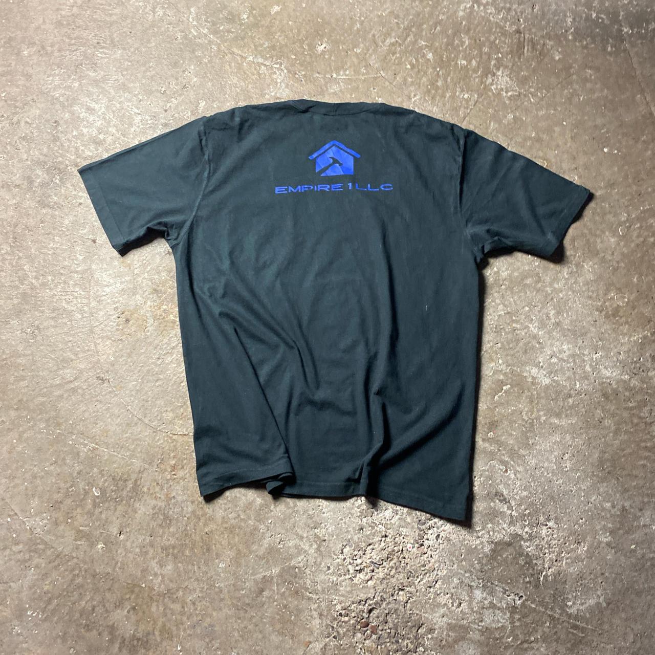 Black Carhartt Single Pocket T-Shirt w/ Back Print - L