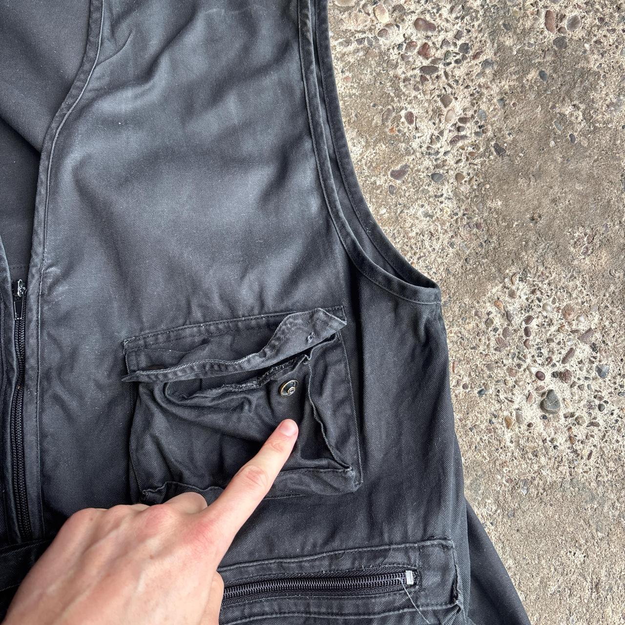 Black Utility Vest w/ Technical 3D Pockets - L