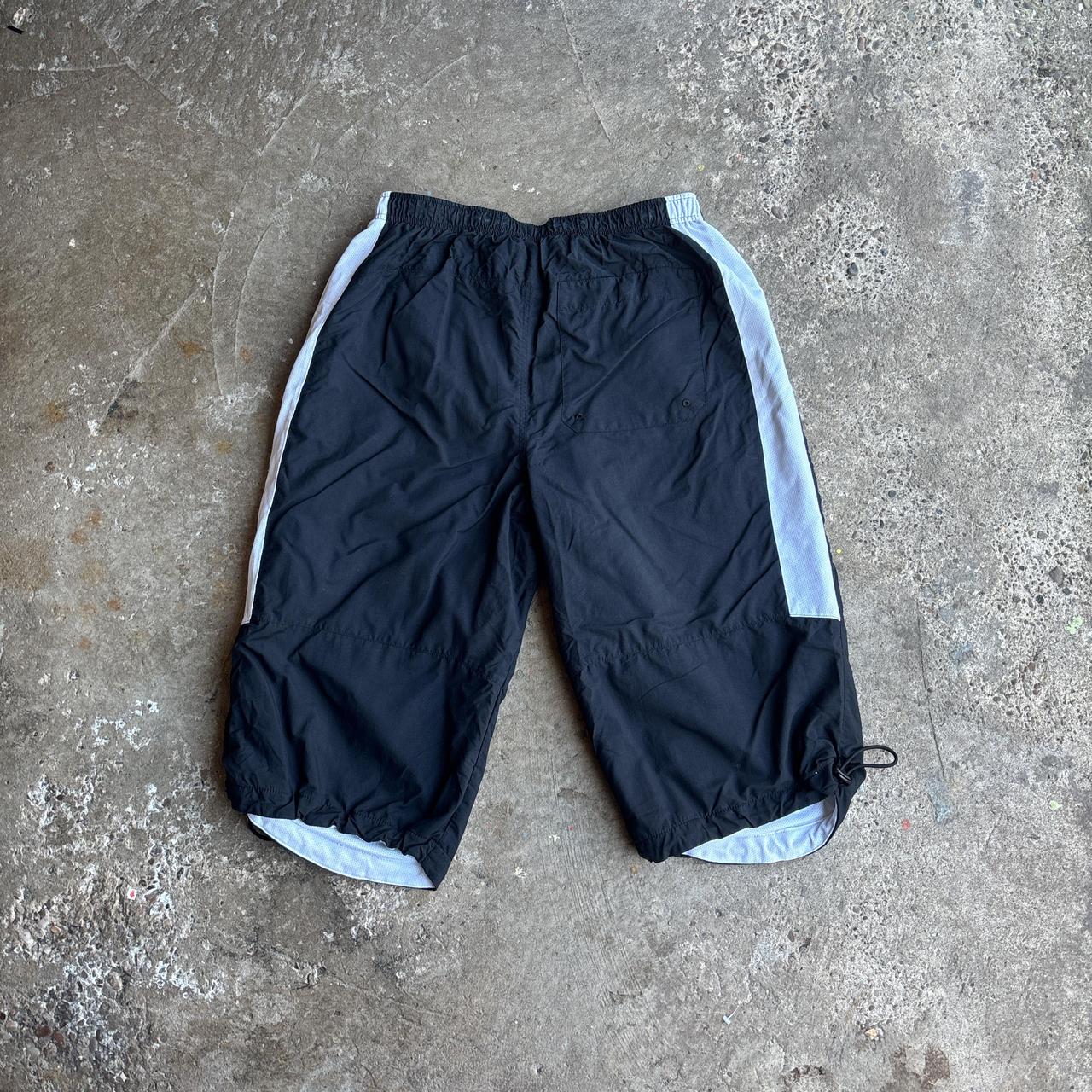 Black Nike 3/4 Length Sports Shorts
