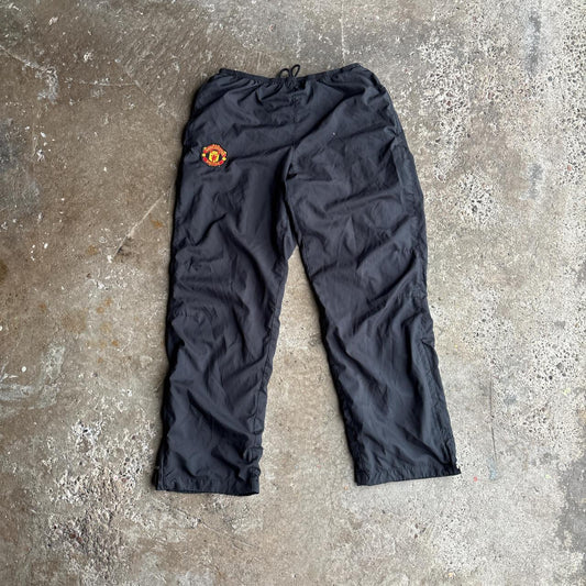 Grey ‘00s Manchester United Nike Tracksuit Bottoms - M