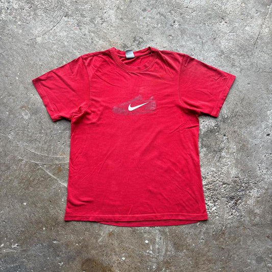 00s Nike red graphic t-shirt