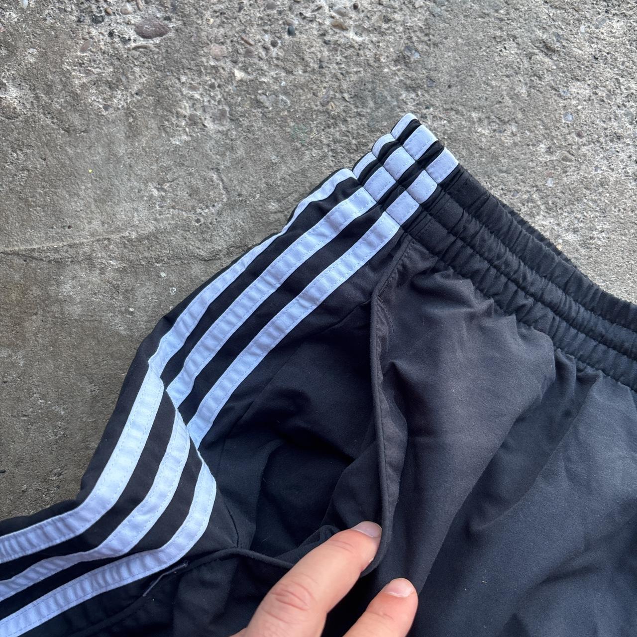 00s Black Adidas active wear shorts