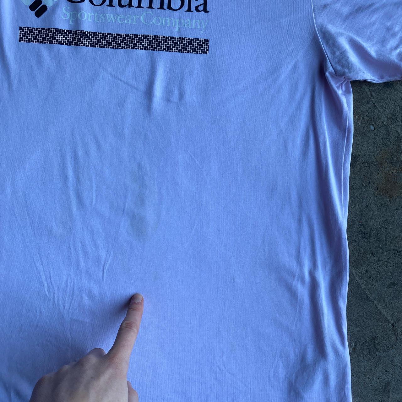 Light Pink Columbia Graphic T-Shirt - L