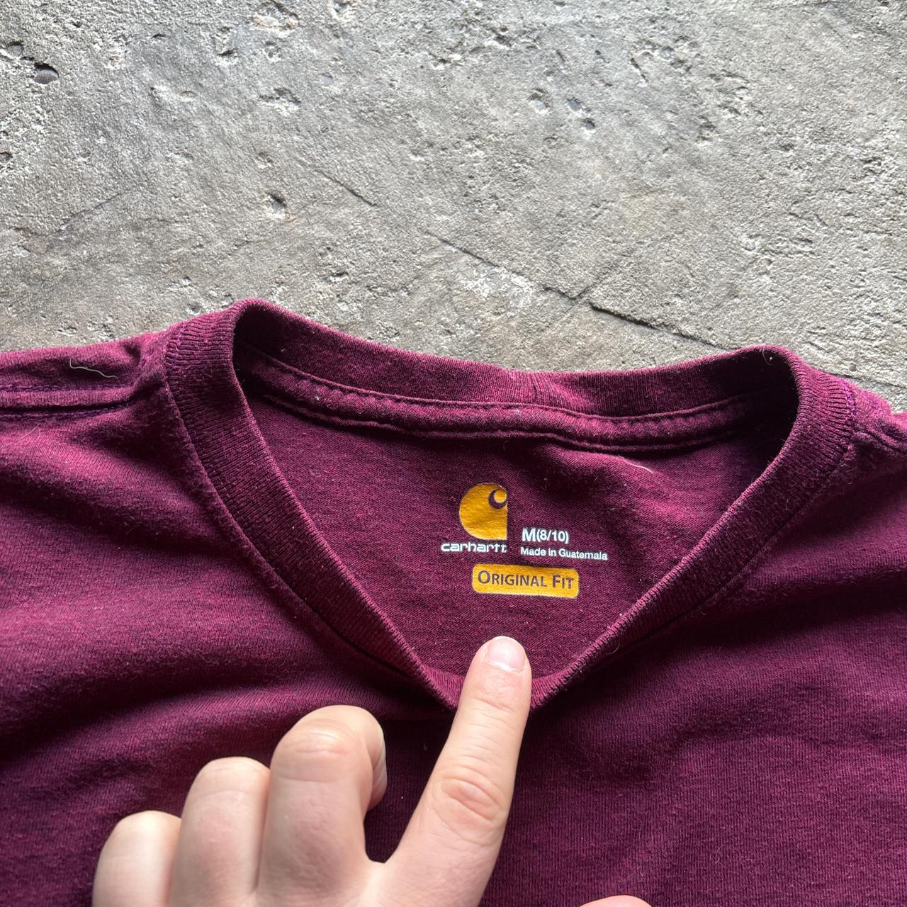 Burgundy Carhartt single pocket tee - M (8/10)