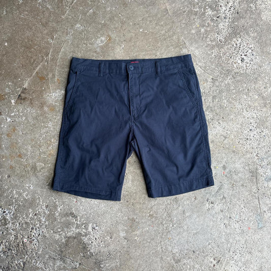 Navy Levi’s Chino Shorts - W34