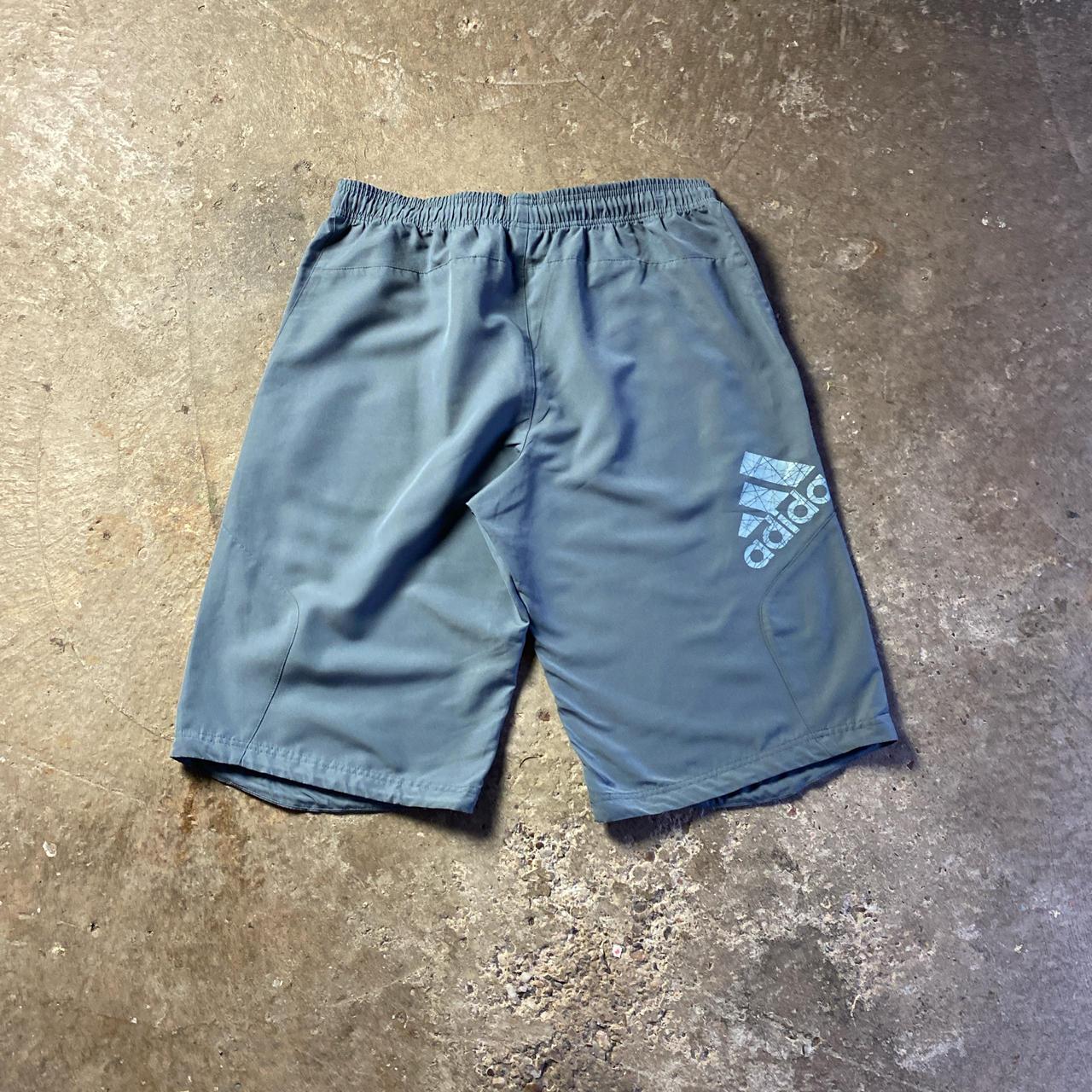 Grey Adidas 3/4 Length Sportswear Shorts - L