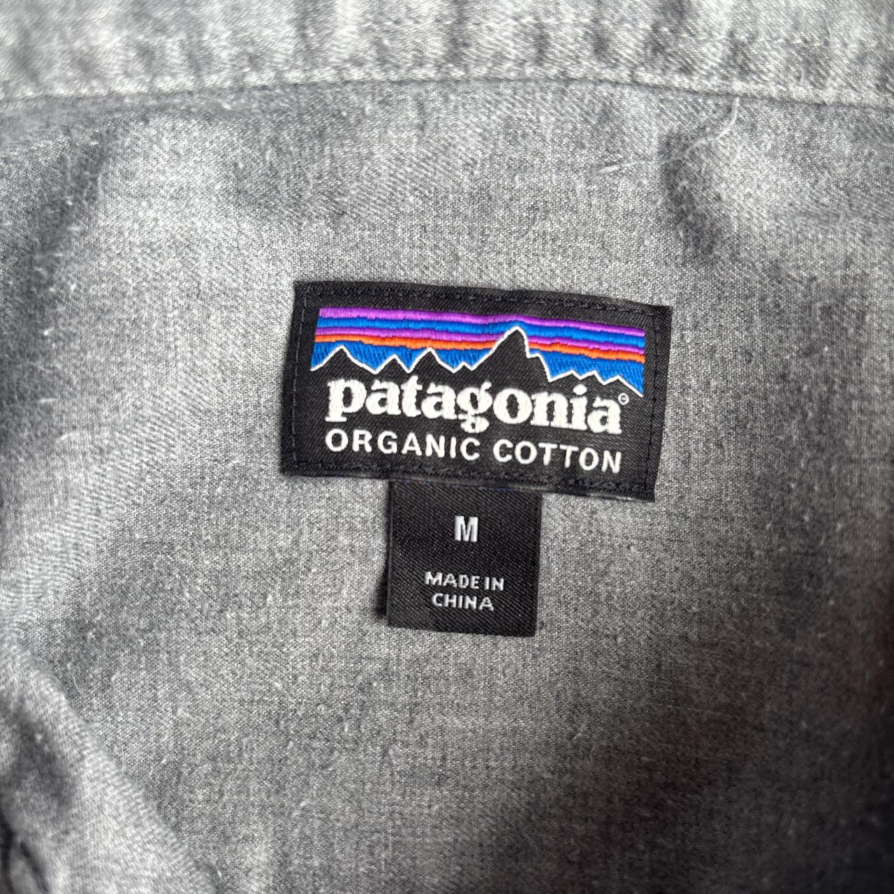 Grey Long-Sleeve Patagonia Shirt - M