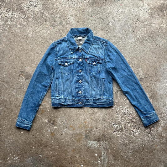 Blue Denim Levi’s Trucker jacket