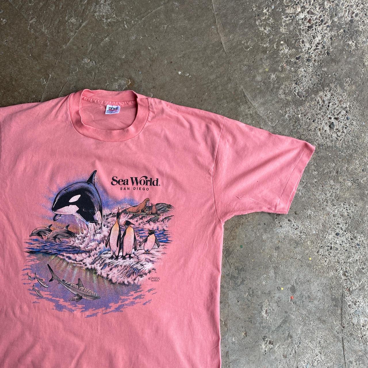 Vintage Pink Sea World Graphic T-Shirt - XL