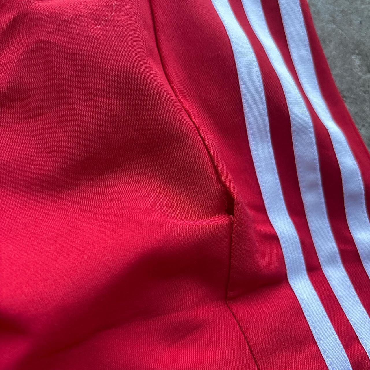 00s Red Adidas Commonwealth Games England shorts