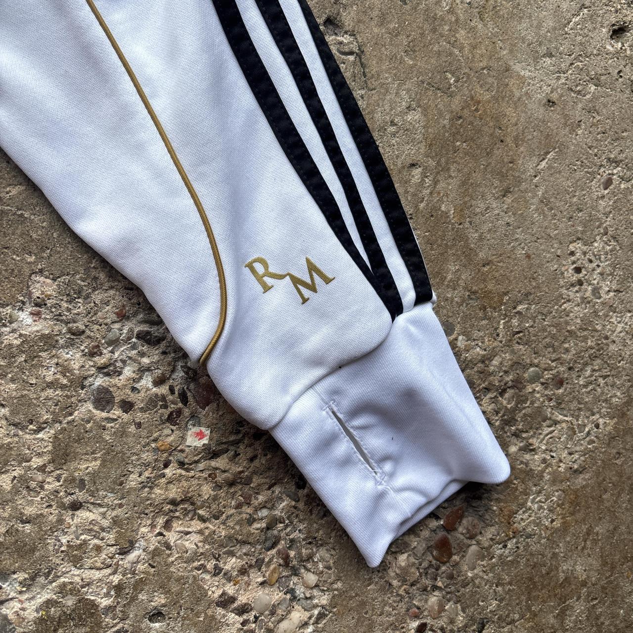 White Adidas Real Madrid training sweatshirt - L