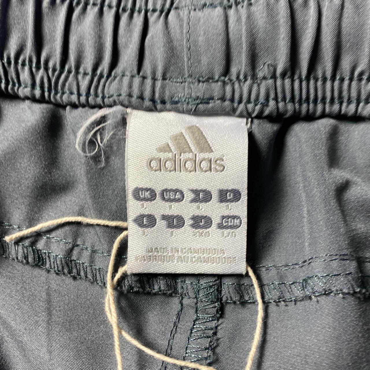 Grey Adidas 3/4 Length Sportswear Shorts - L