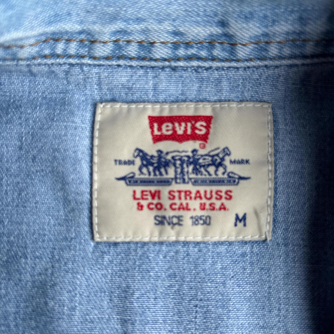 Blue Denim Levi’s Western Style Long-Sleeve Shirt - M