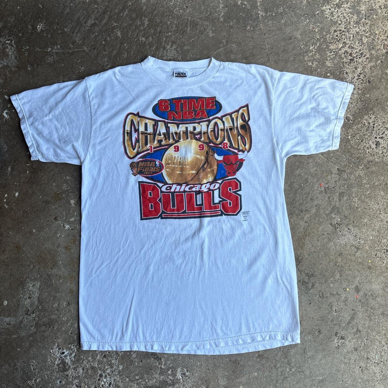 VINTAGE MADE IN USA TULTEX 1998 CHICAGO BULLS 6 TIME WORLD CHAMPIONS TSHIRT XL