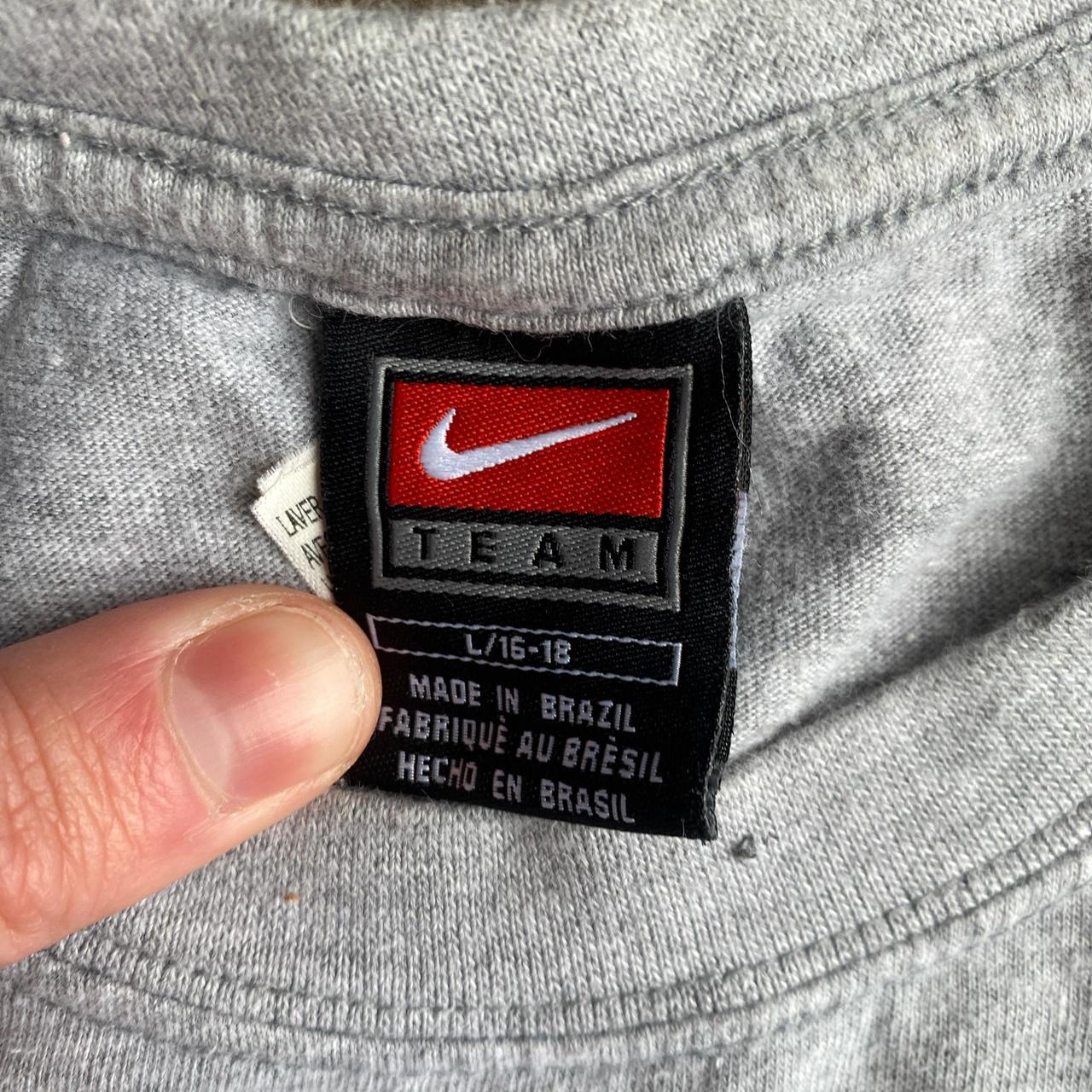 Grey Nike Chicago Cubs Graphic T-Shirt - L (women’s)