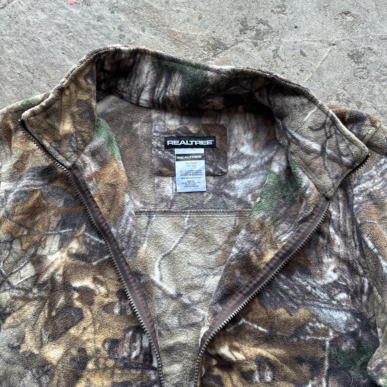 Realtree fleece with embroidered logo