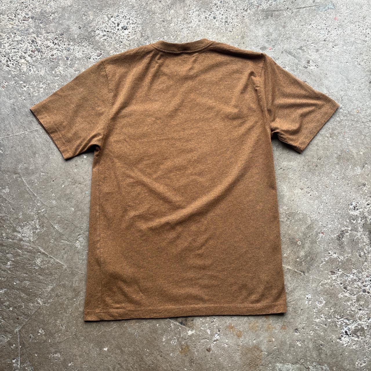 Gold Carhartt single pocket t-shirt - S