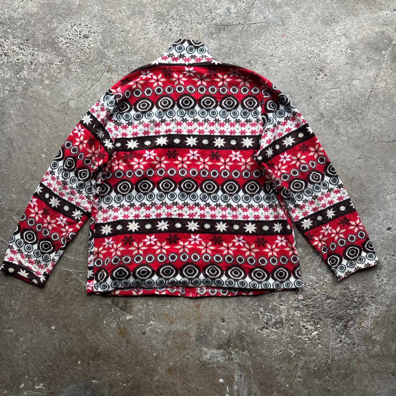 Red crazy vintage zip-up fleece with arctic pattern
