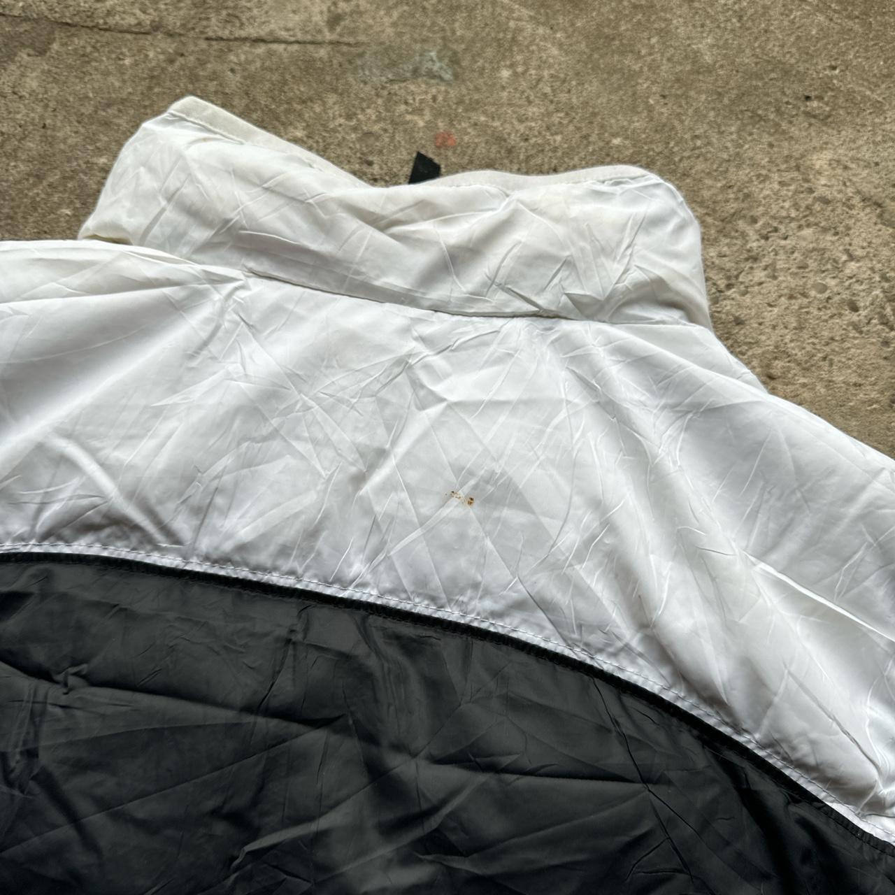 Black Nike reversible puffer gilet