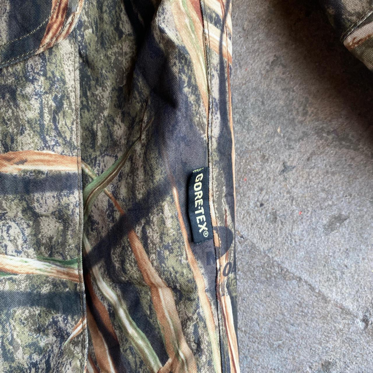 Cabela’s Real Tree Full Zip Gore-Tex Jacket - L