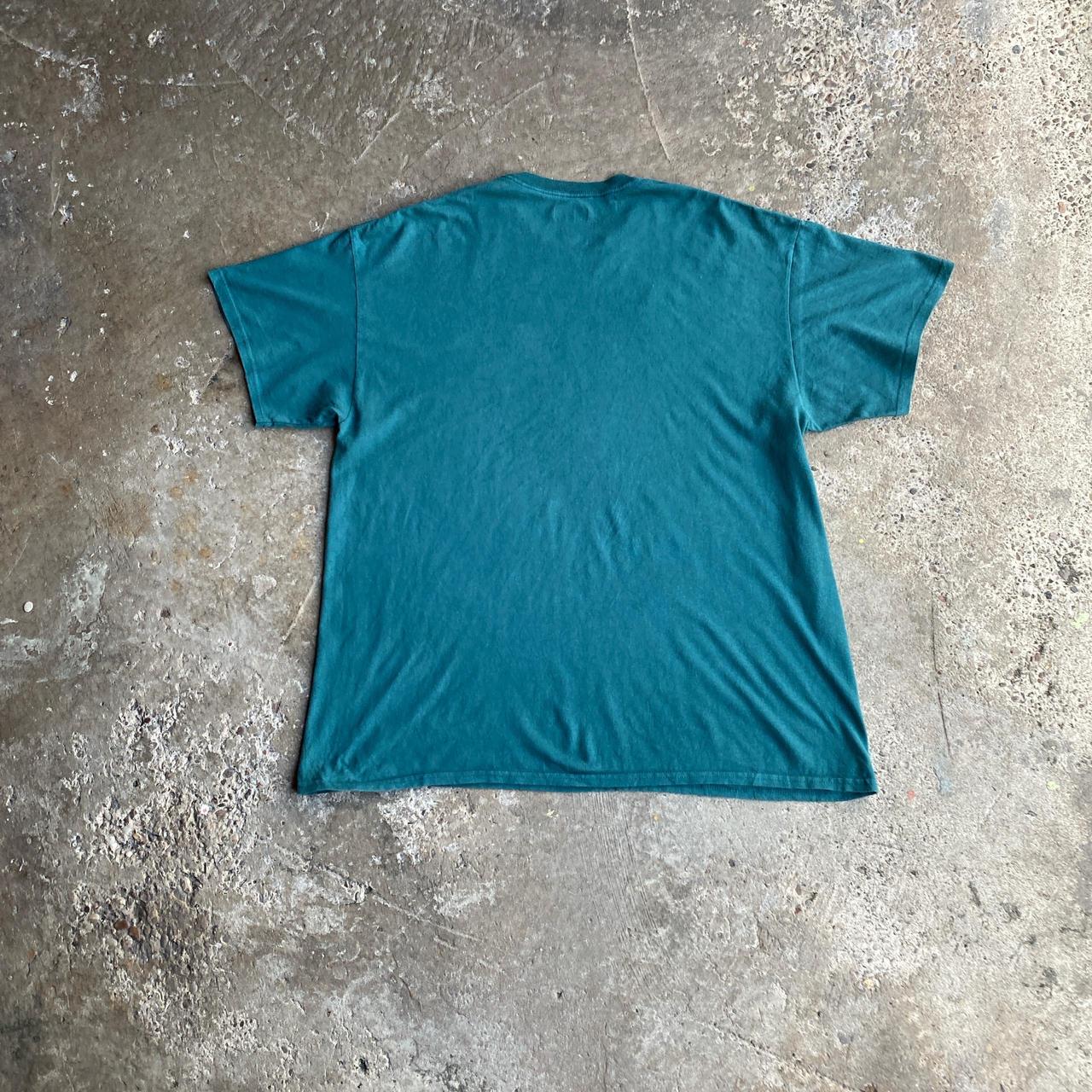 Green Graphic Philadelphia Eagles NFL T-Shirt  - XL