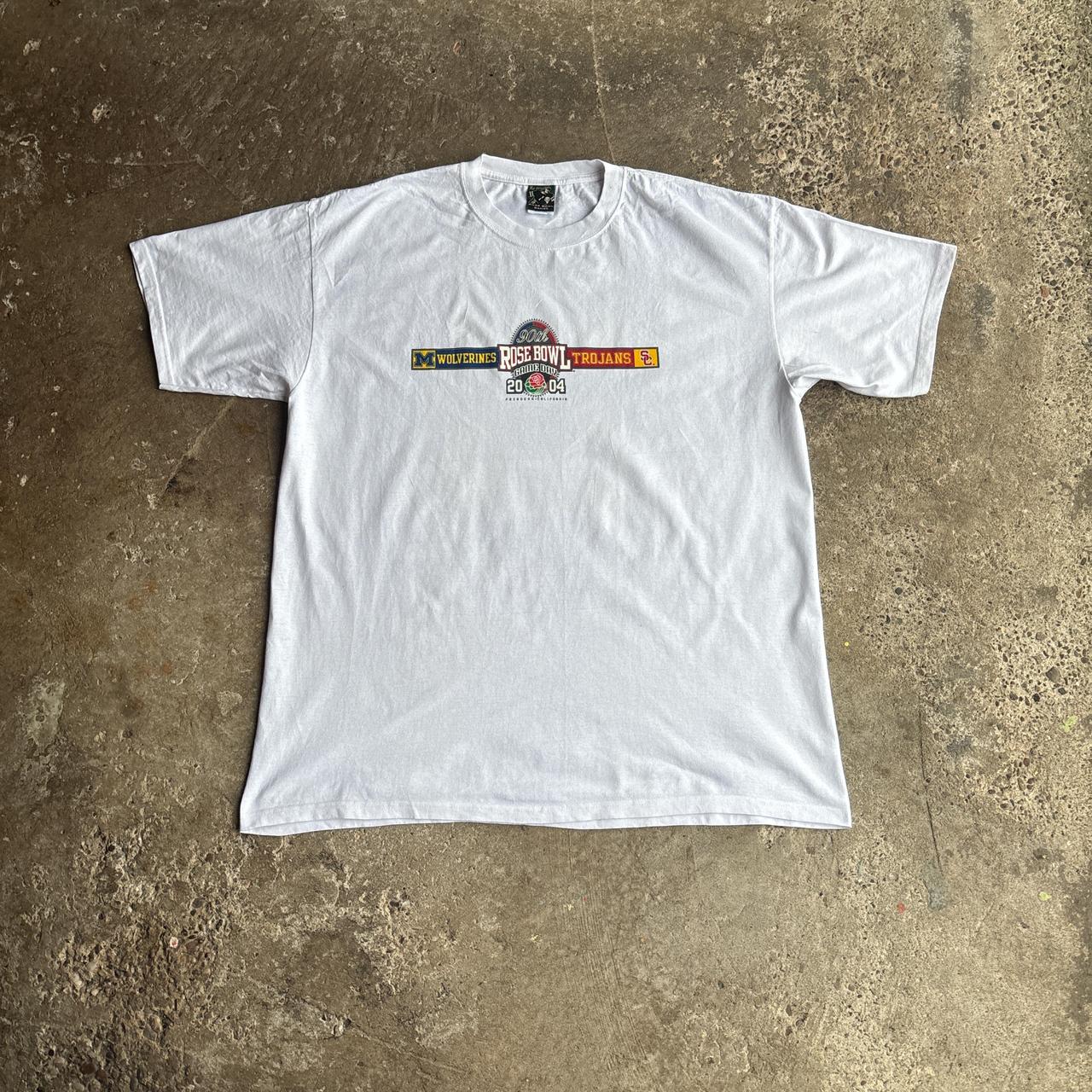 Vintage White Graphic Rose Bowl 2004 T-Shirt - XL