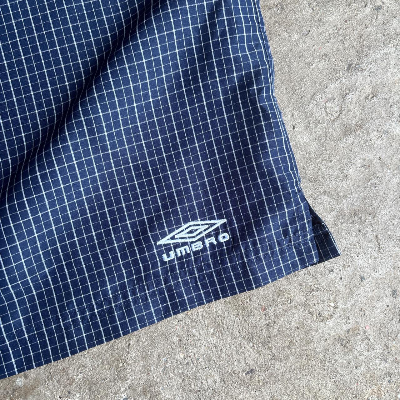 00s Navy and white chequered Umbro Shorts - XXL