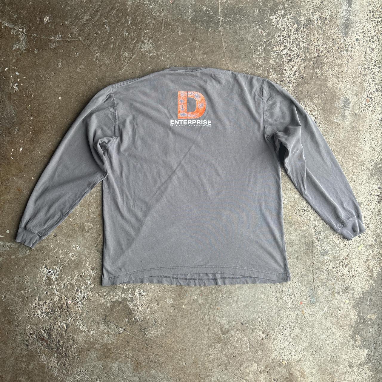 Grey Long-Sleeve Carhartt T-Shirt w/ Orange Graphics - L