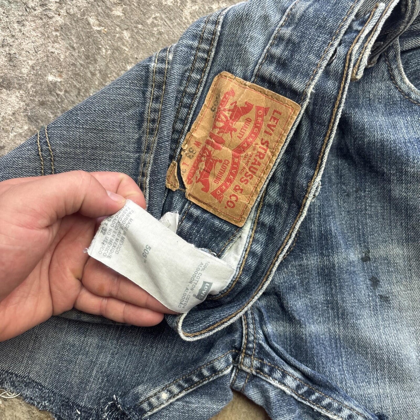 Blue Denim Levi’s 505 Men’s Cut Off Shorts | W33