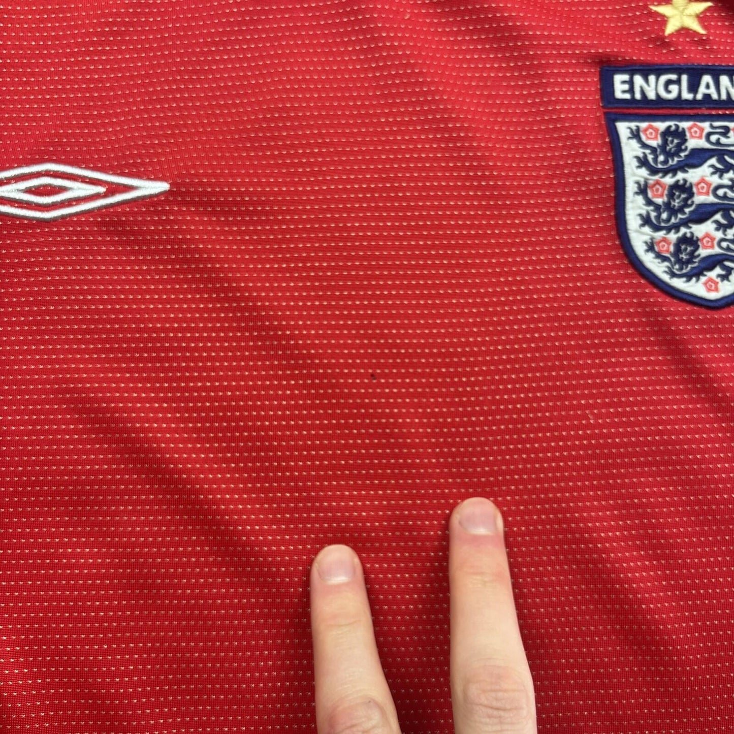 Red Umbro 2004/06 England Football Shirt | Size M