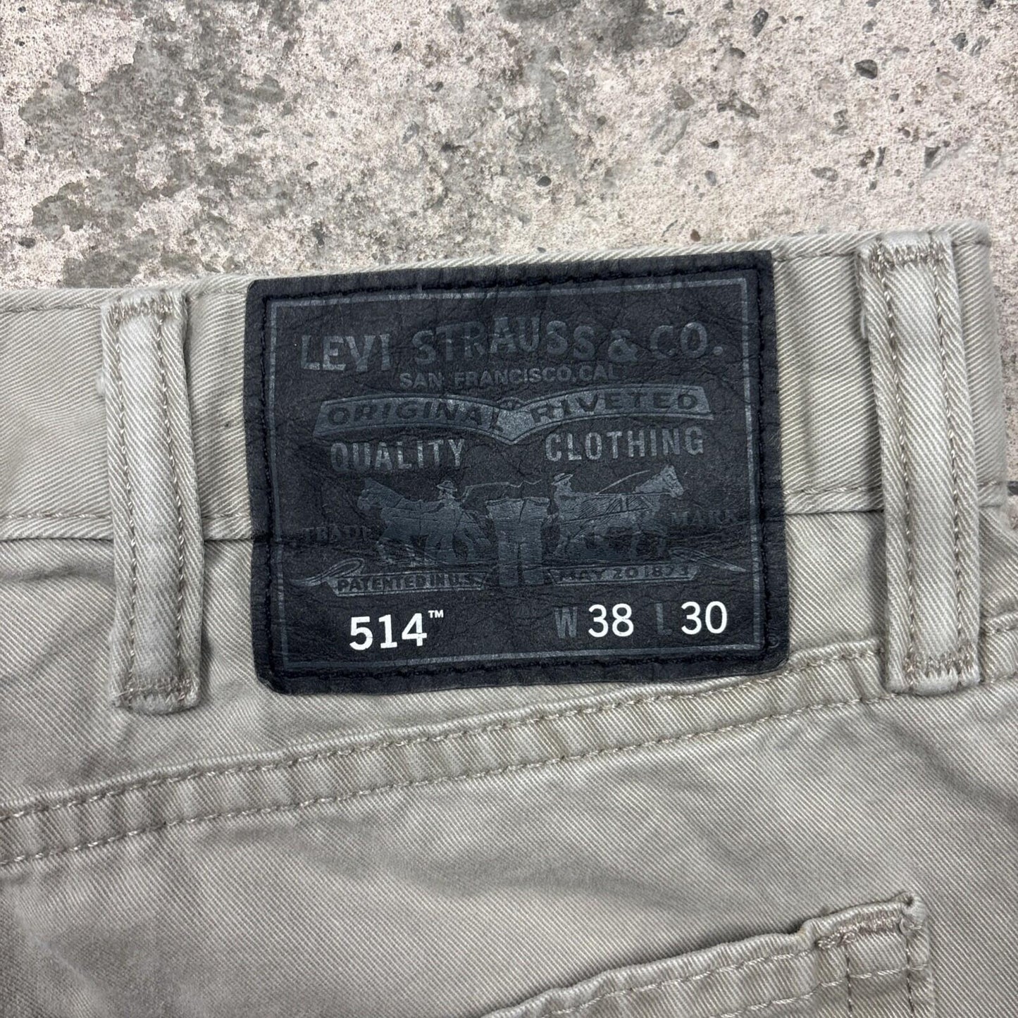 Biege Levis 514 Cotton Cut Off Shorts | W38"
