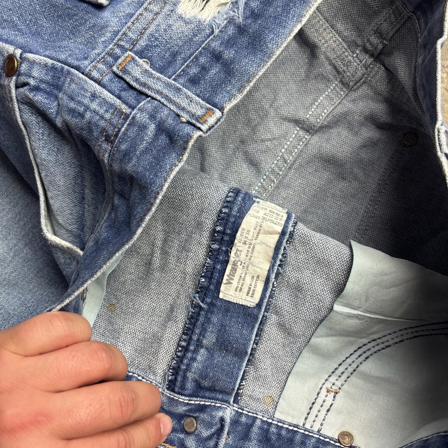Blue Denim Wrangler Men’s Cut Off Shorts | W36