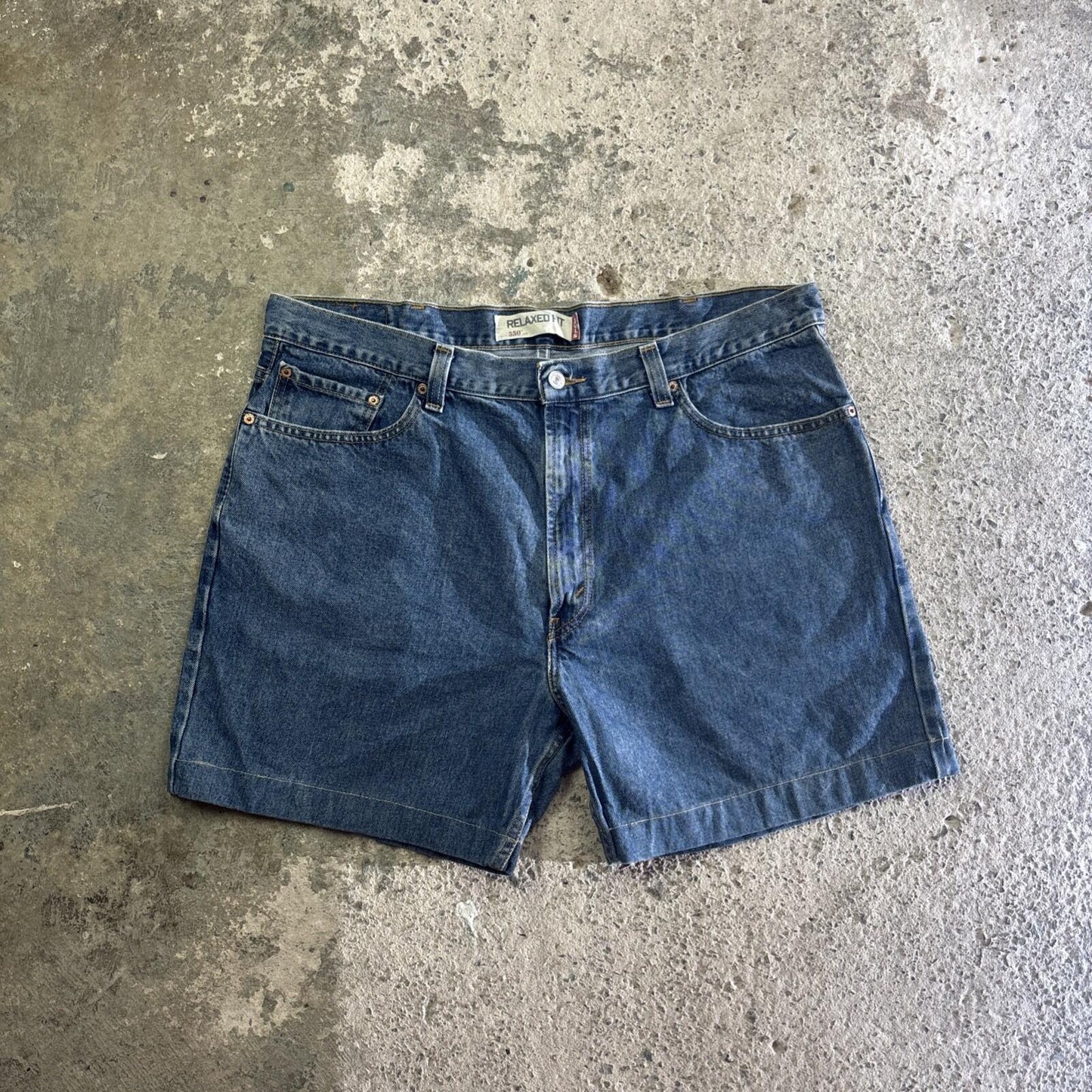 Vintage Blue Denim Levi’s 550 Relaxed Fit Jean Shorts | W40"