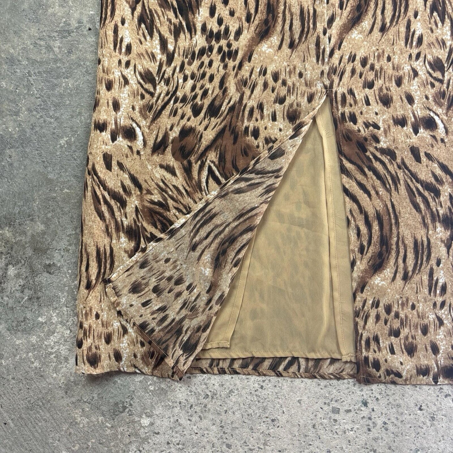 Kathie Lee Leopard Print Slit Maxi Skirt | W30