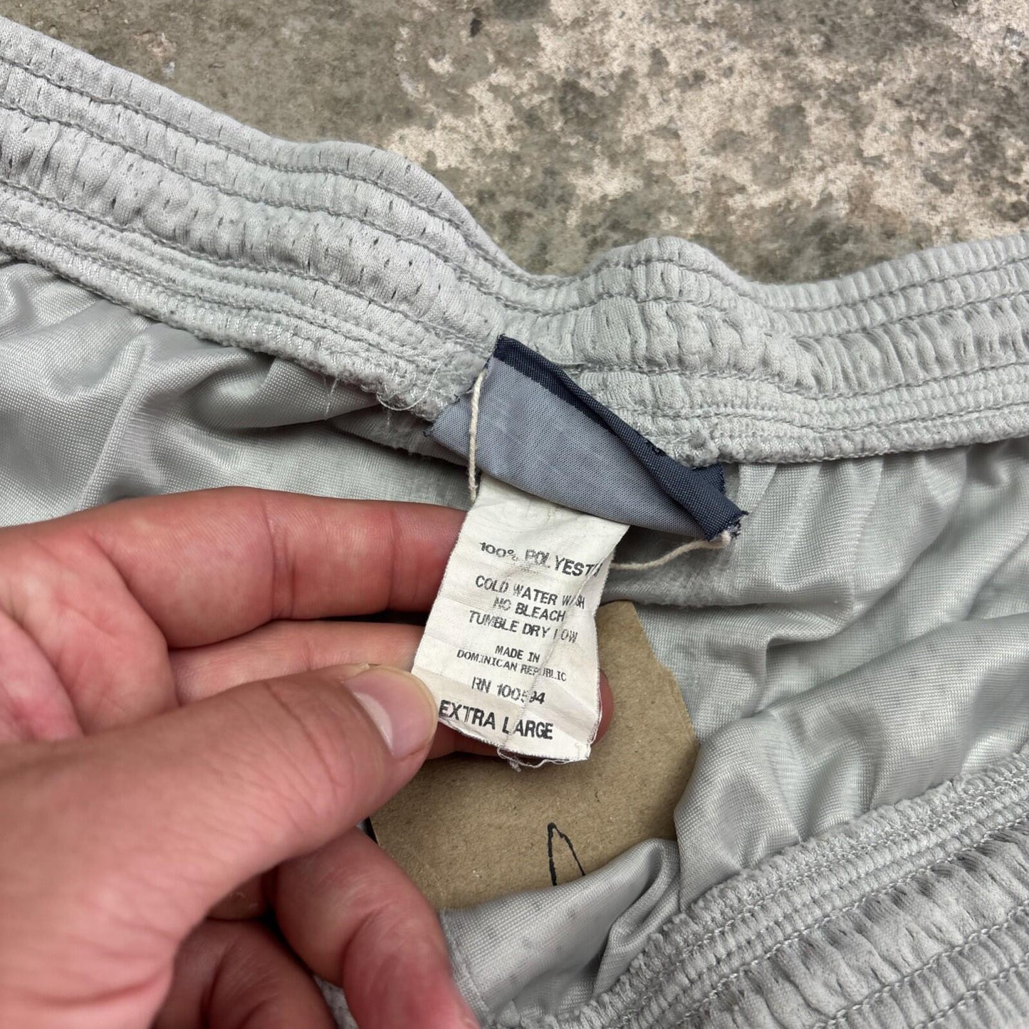 Men’s Grey Basketball Shorts Size: XL