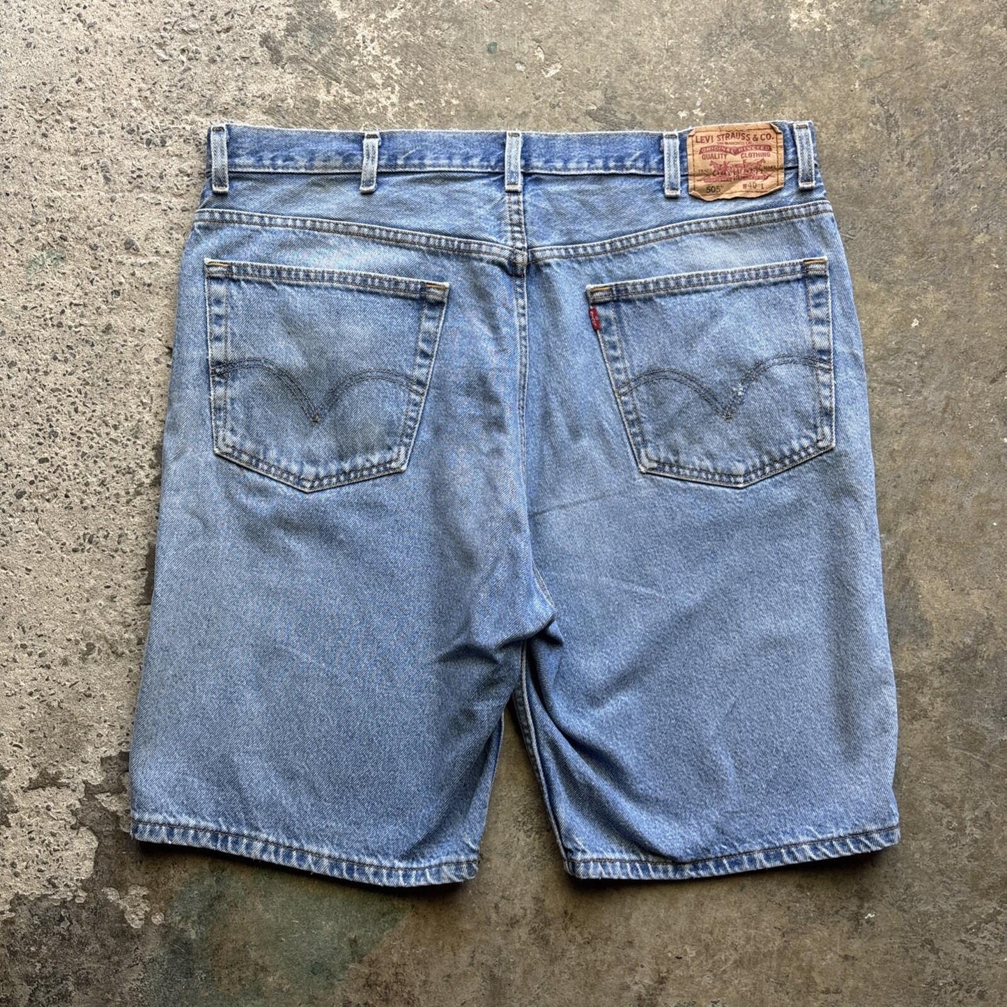 Blue Denim Levi’s 505 Men’s Shorts Jorts | W40