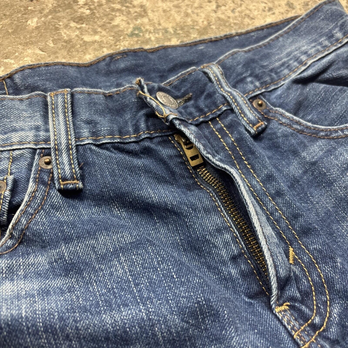Dark Navy Denim Levi’s 511 Cut-Off Jean Shorts | W31"