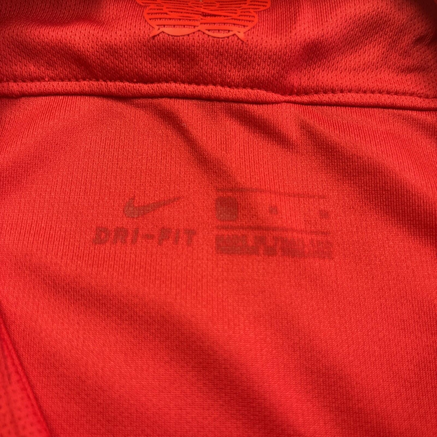 Red England 2018/19 Nike Football Shirt | Size: M