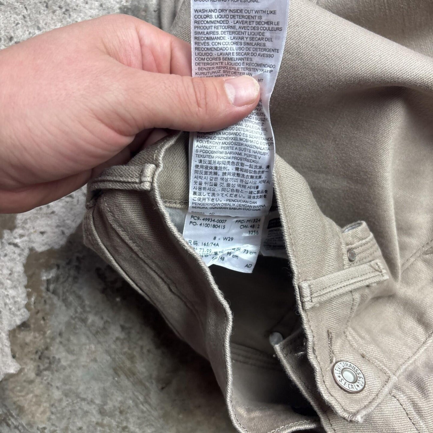 Brown Silver Tab Levi’s Women’s Capri Shorts | W29 / size 8